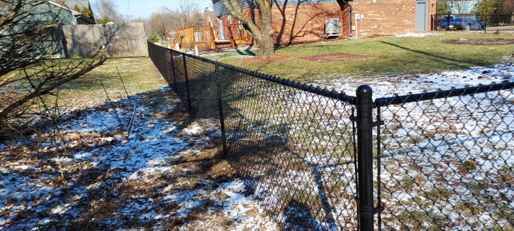 residential and commercial contractor for chain link gate installation in Indianapolis