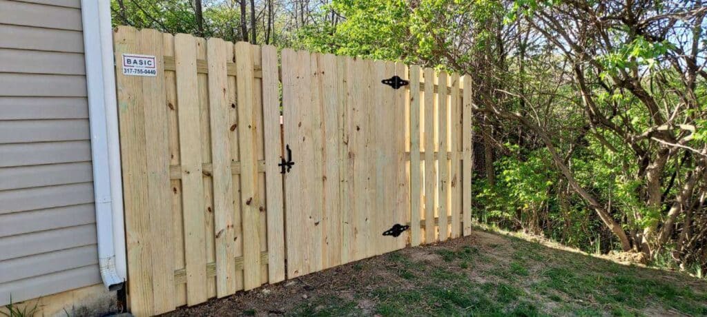 shadow box fencing in Indianapolis